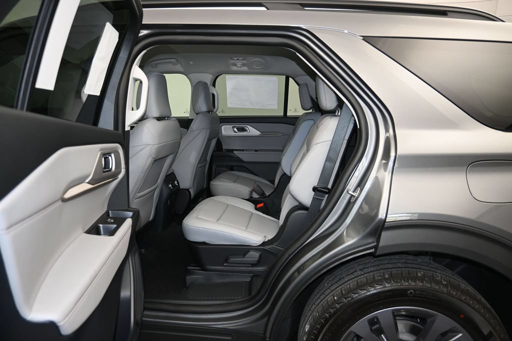New 2026 Ford Explorer Active w/ Active Comfort Package AWD/4WD image 22