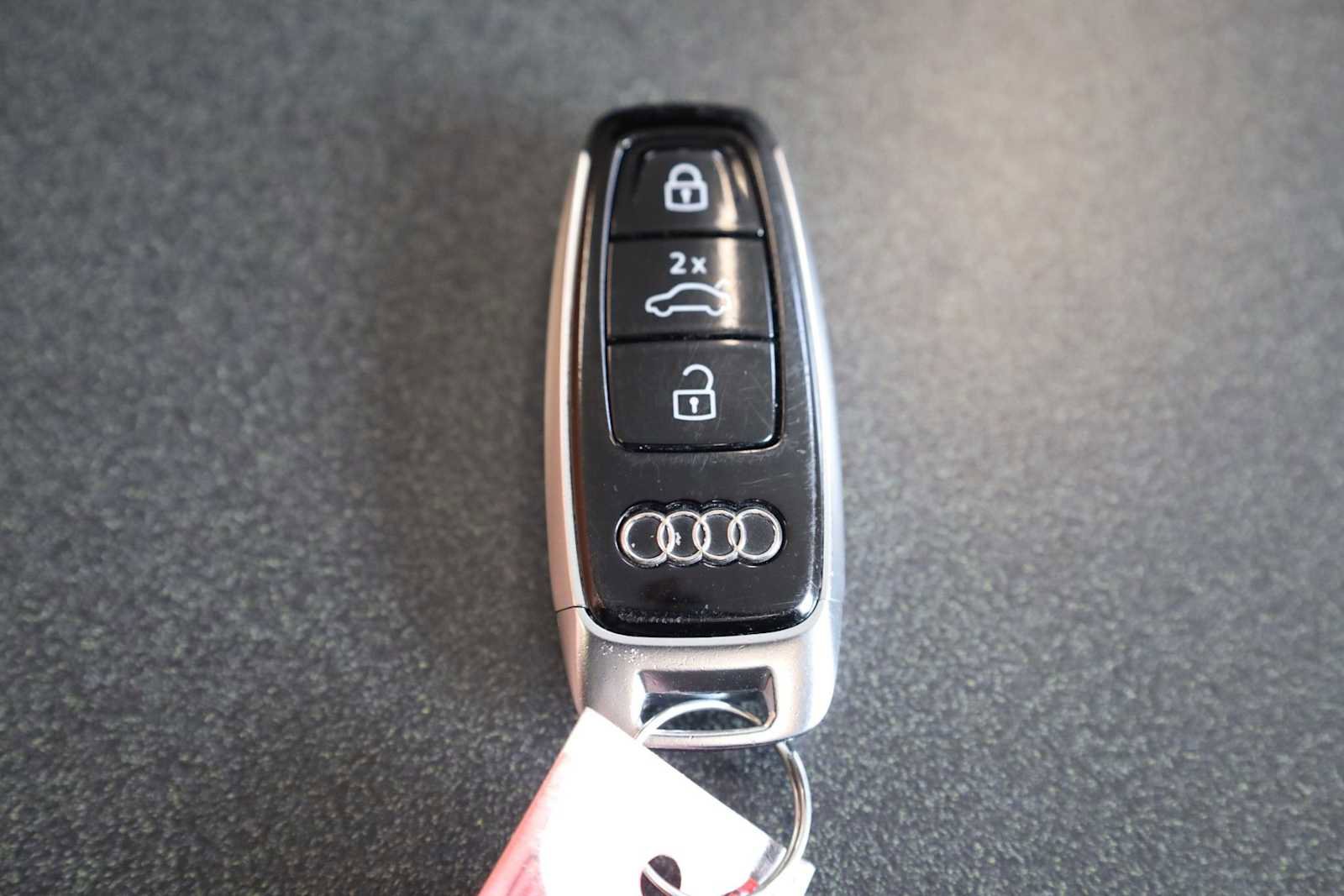 Used 2023 Audi S7 Prestige w/ Prestige Package image 41