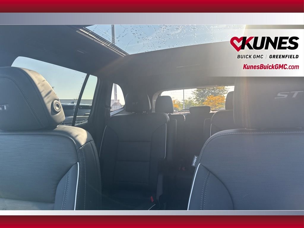 New 2026 Buick Enclave Sport Touring w/ Power Package image 36