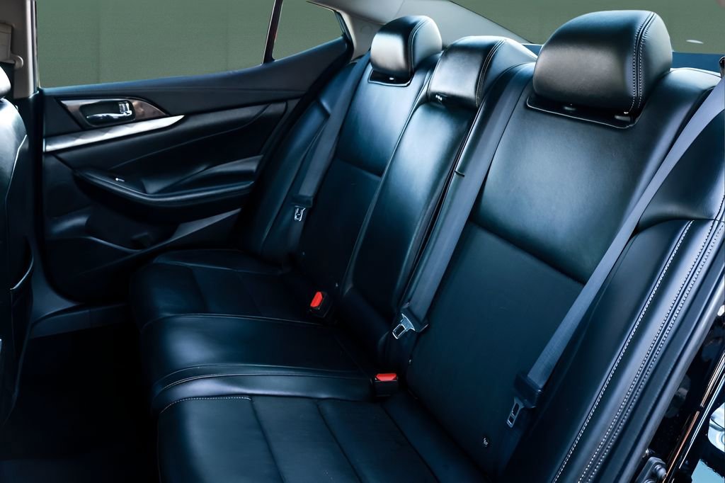 Used 2020 Nissan Maxima 3.5 SV w/ Floor Mat Group image 18