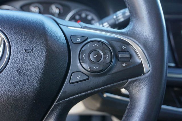 Used 2019 Buick Enclave Essence image 26