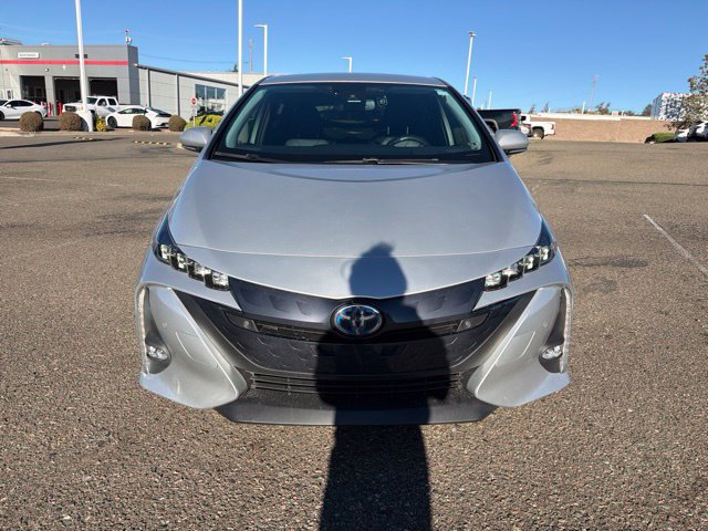 Certified 2018 Toyota Prius Prime Advanced w/ Carpet Mat Package FWD image 2