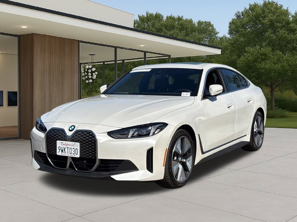 Used 2026 BMW i4 eDrive40 w/ Premium Package RWD image 2