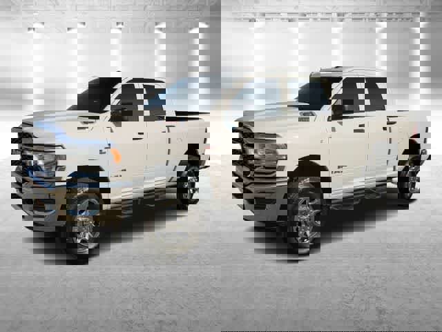 Used 2022 RAM 2500 Tradesman w/ Chrome Appearance Group image 4