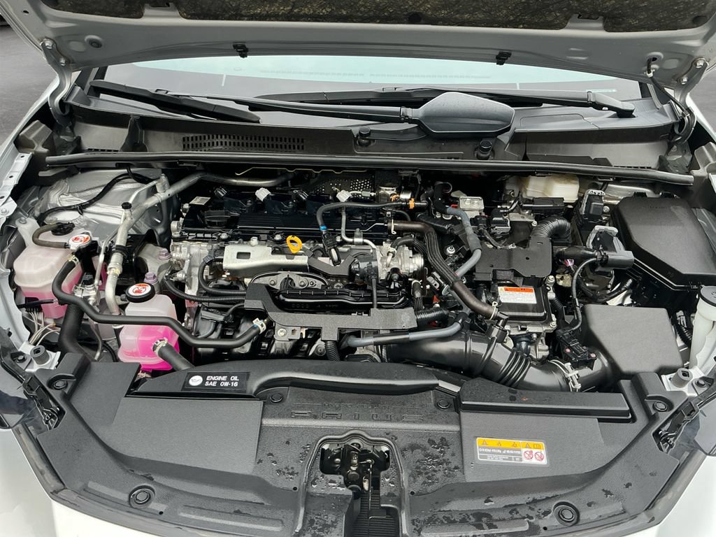Certified 2024 Toyota Prius LE FWD image 19