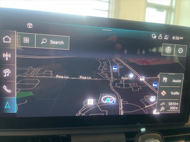 Certified 2025 Audi Q5 e Prestige image 9