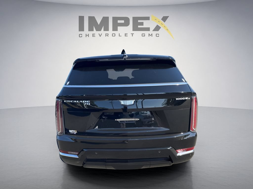 Used 2025 Cadillac Escalade IQ Luxury 2 w/ LPO, Premium Carpet Package AWD/4WD image 4