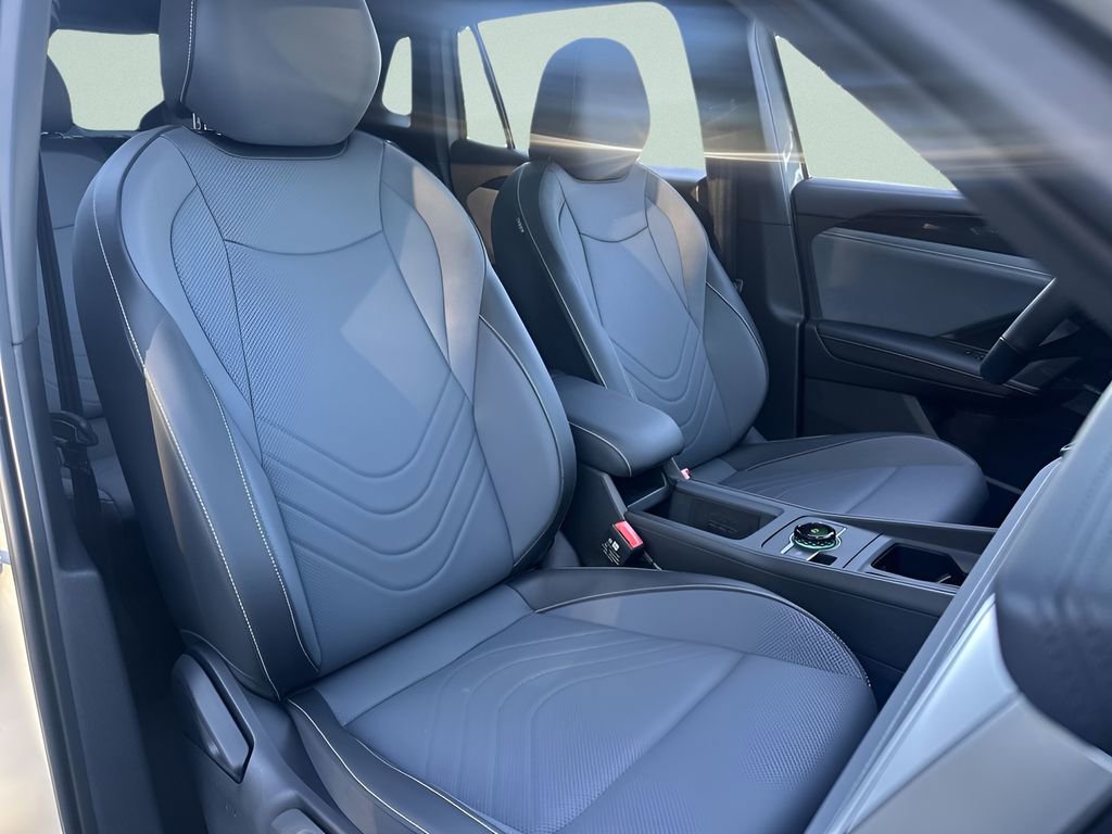 New 2026 Volkswagen Tiguan SE R-Line image 26