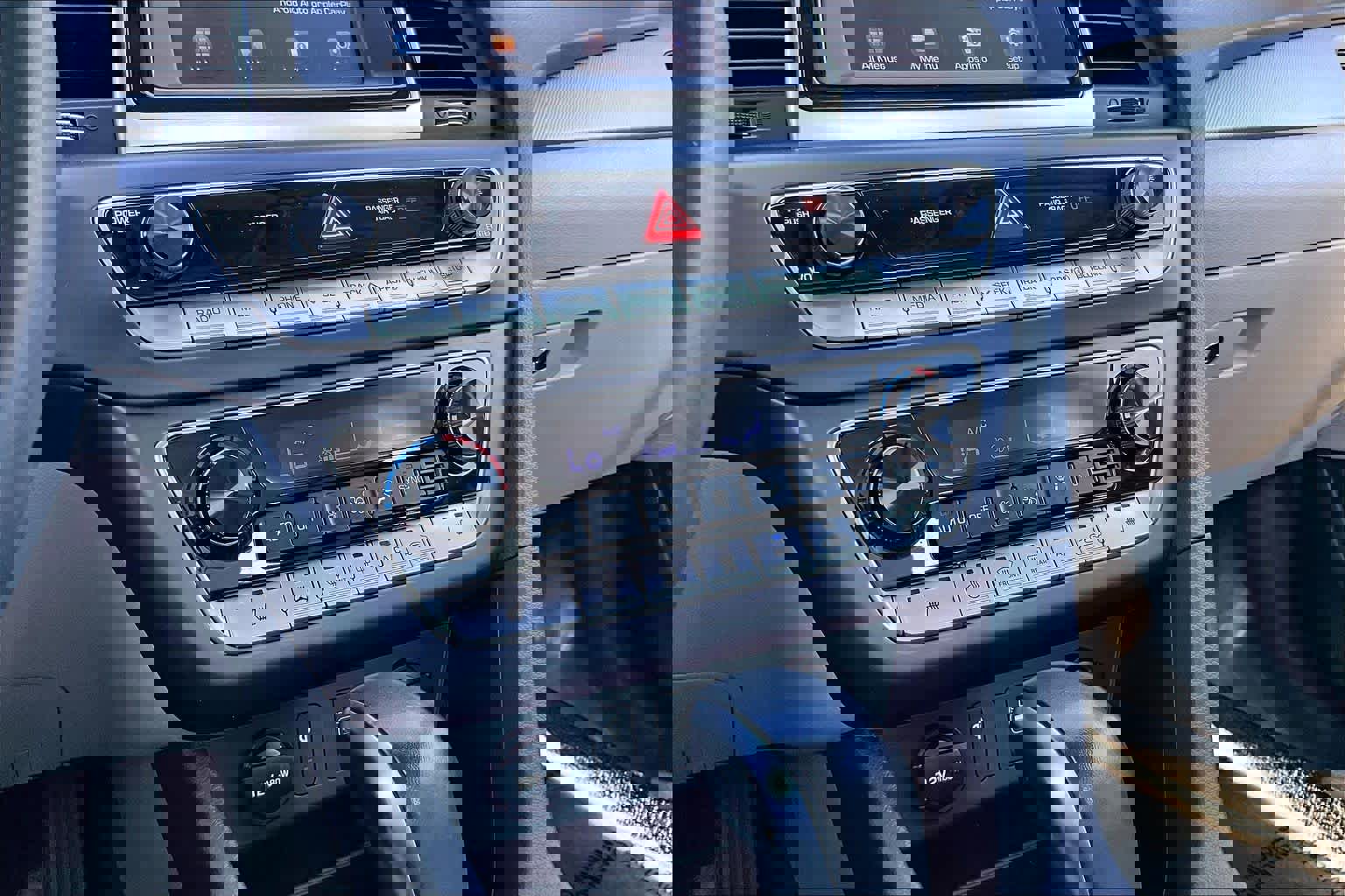 Used 2019 Hyundai Sonata SEL image 33