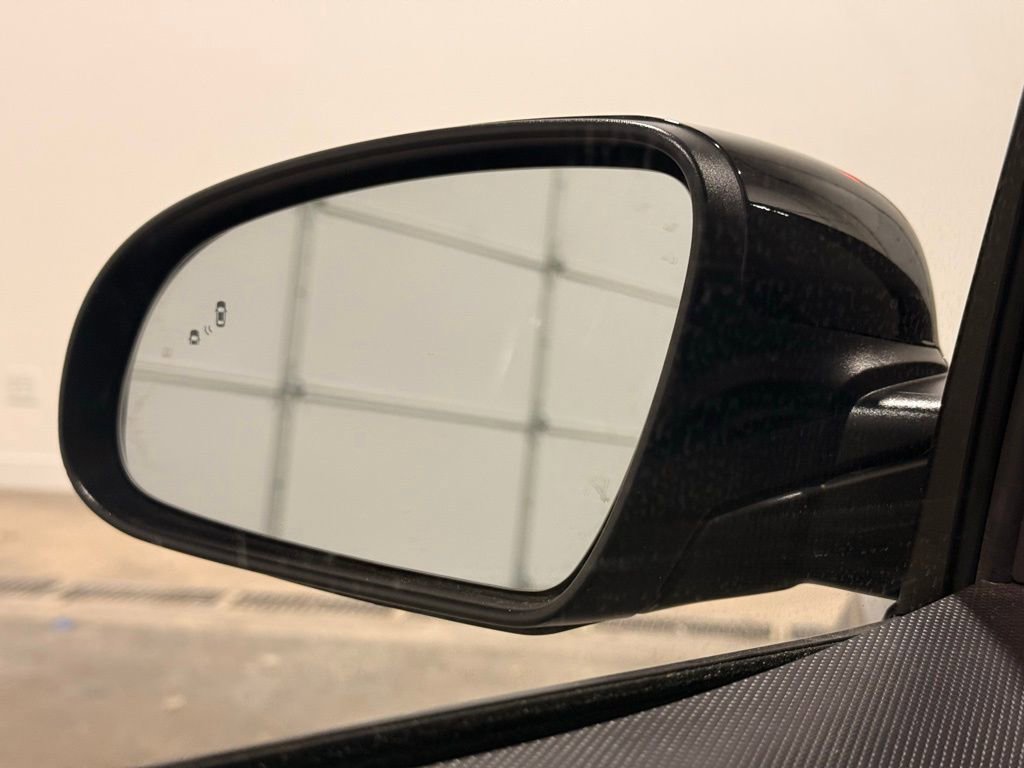 Used 2022 Hyundai Kona SEL w/ Cargo Package AWD/4WD image 12