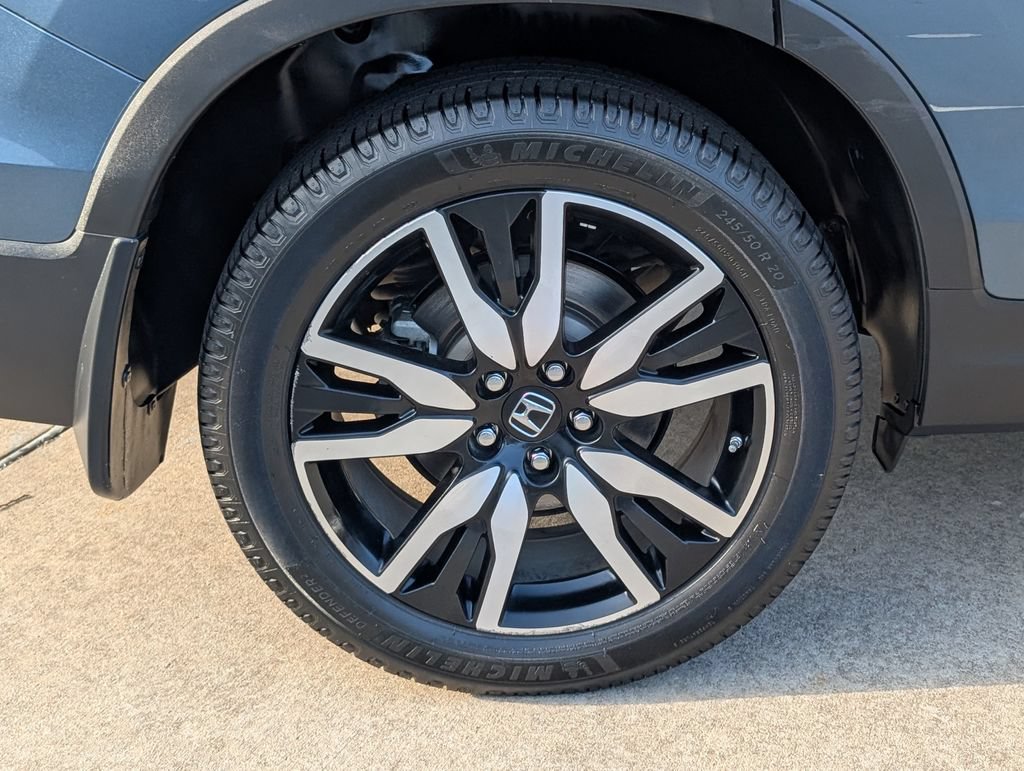 Used 2022 Honda Pilot Elite image 3