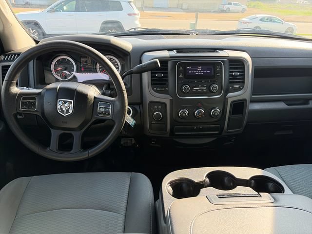 Used 2015 RAM 1500 ST AWD/4WD image 31