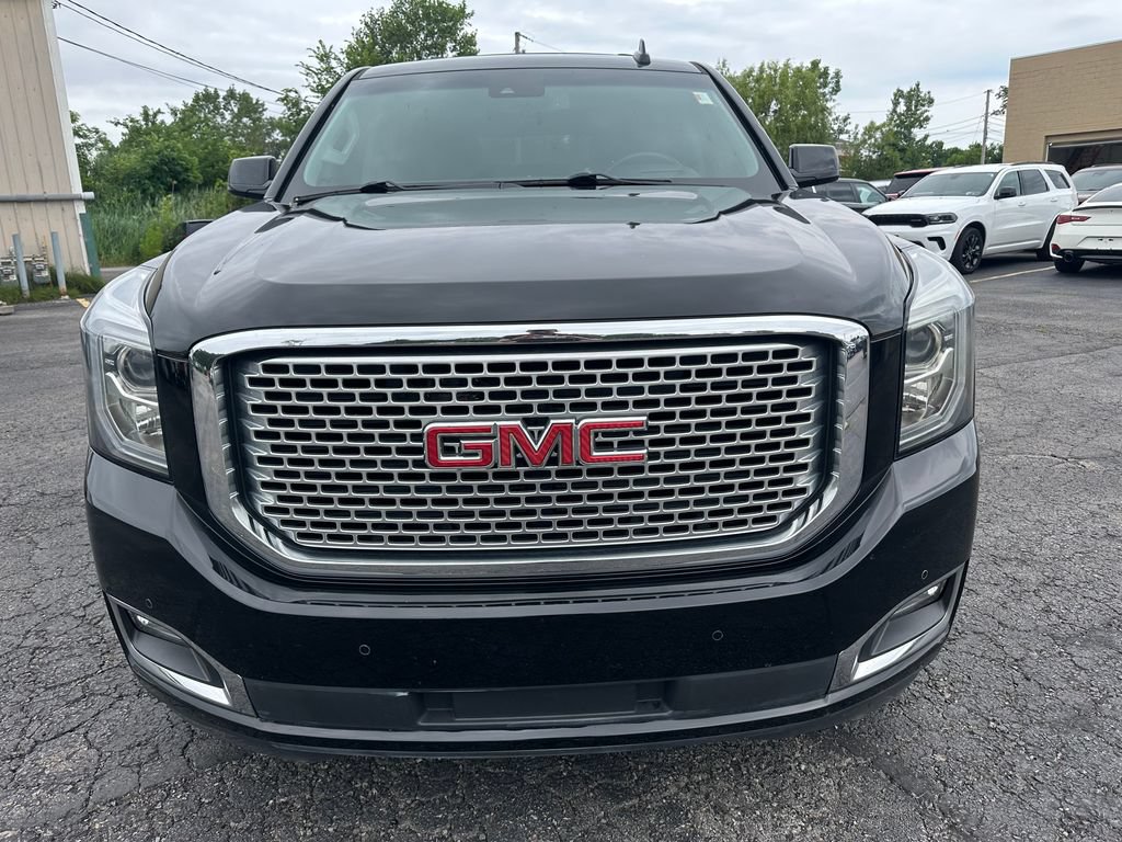 Used 2017 GMC Yukon Denali w/ Open Road Package AWD/4WD image 11