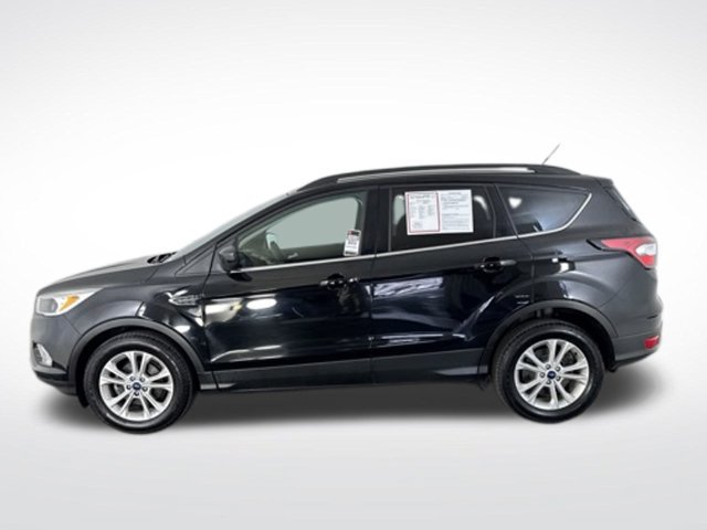 Used 2018 Ford Escape SE w/ Ford Safe & Smart Package FWD image 10