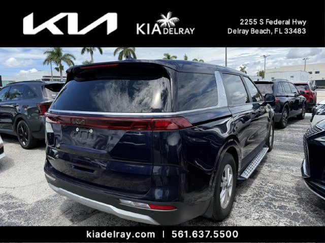 Certified 2024 Kia Carnival LX FWD image 7