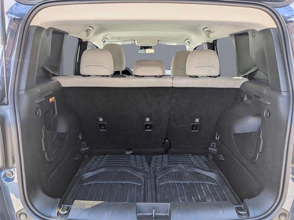 Used 2022 Jeep Renegade Latitude image 12