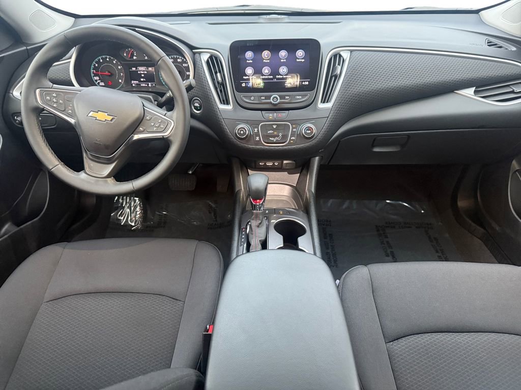 Certified 2025 Chevrolet Malibu RS image 12