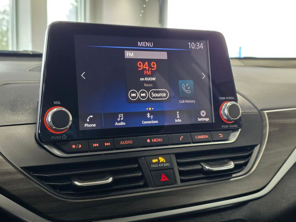 Used 2023 Nissan Altima 2.5 SV image 31