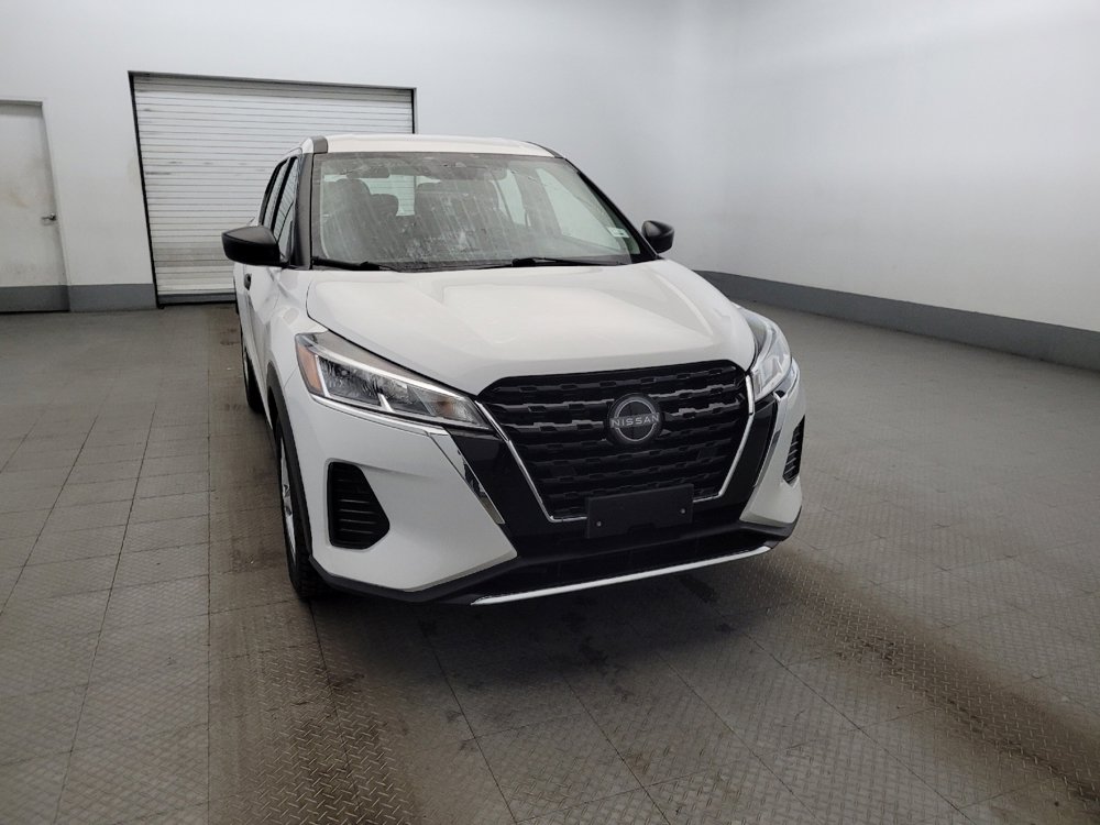 Used 2022 Nissan Kicks S image 14