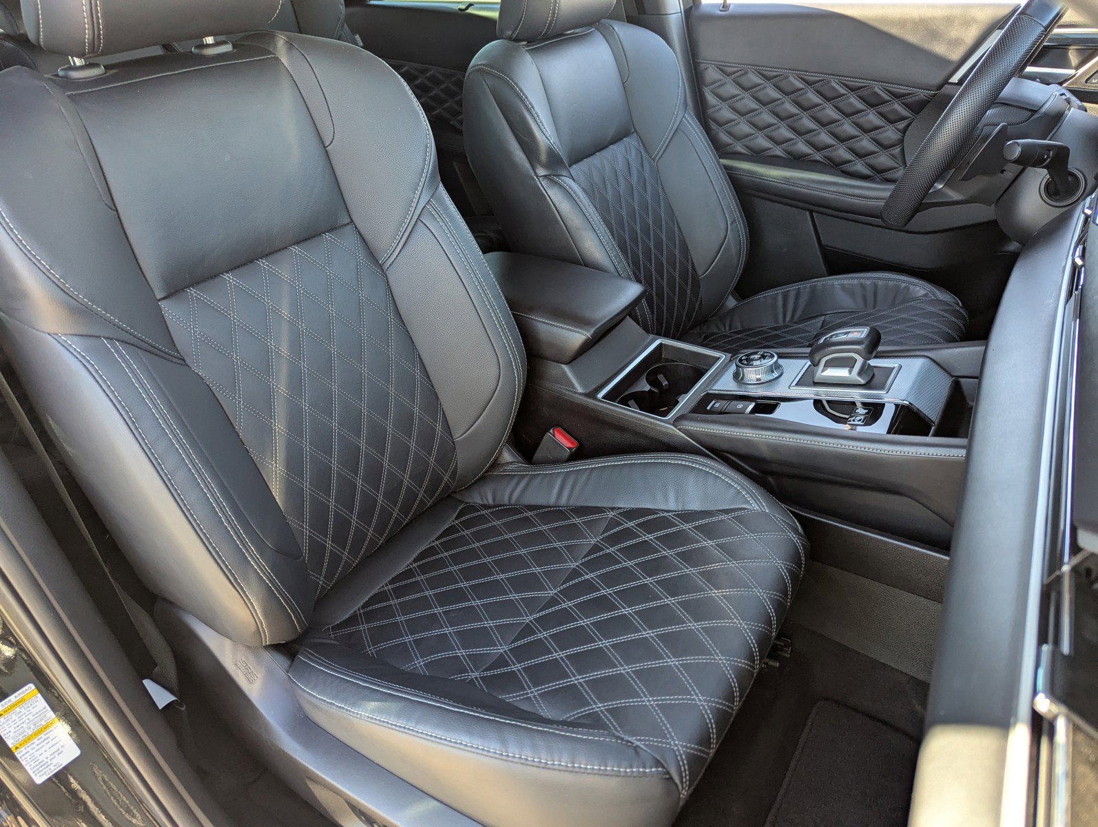 Used 2023 Mitsubishi Outlander SEL image 12