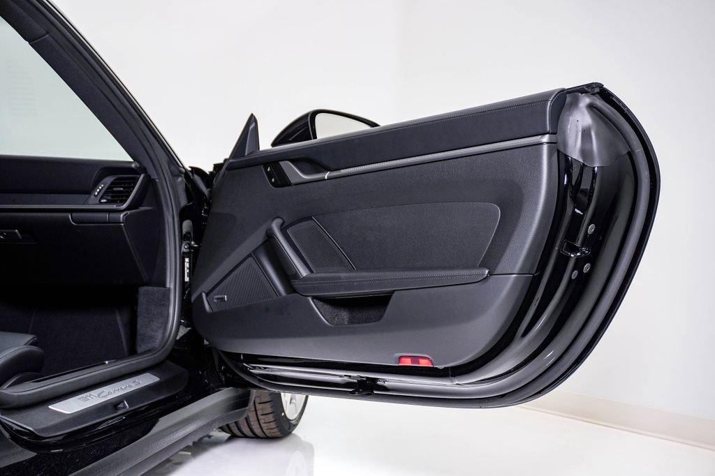 New 2026 Porsche 911 Carrera S image 16