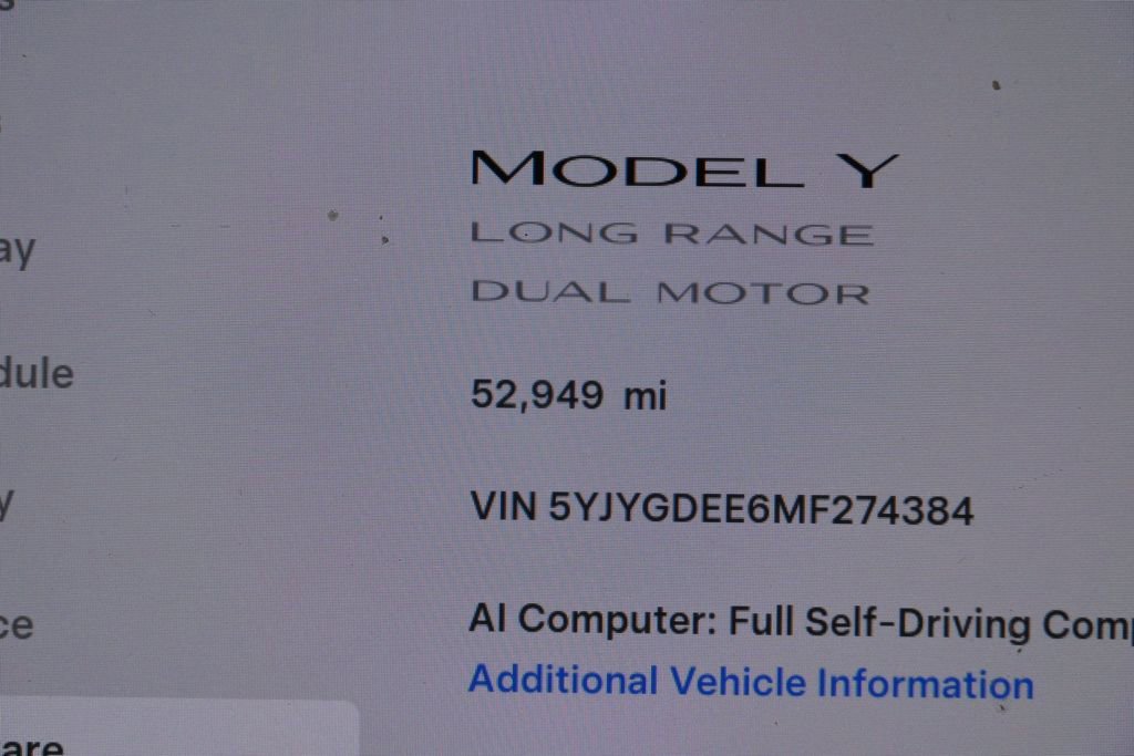 Used 2021 Tesla Model Y Long Range AWD/4WD image 18