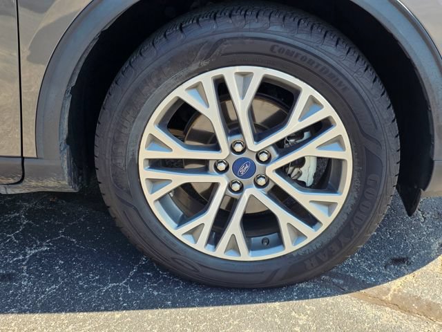 Used 2022 Ford Escape SEL AWD/4WD image 18
