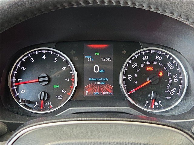 Used 2021 Toyota RAV4 XLE Premium FWD image 11