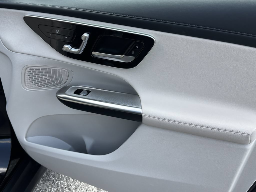 Certified 2024 Mercedes-Benz GLC 300 4MATIC image 16