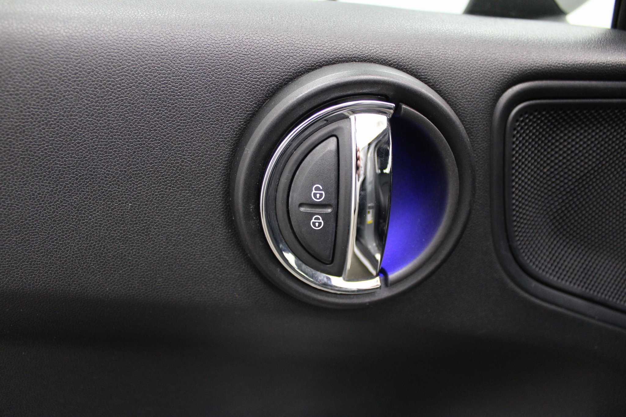 Used 2020 MINI Cooper Countryman Signature image 12