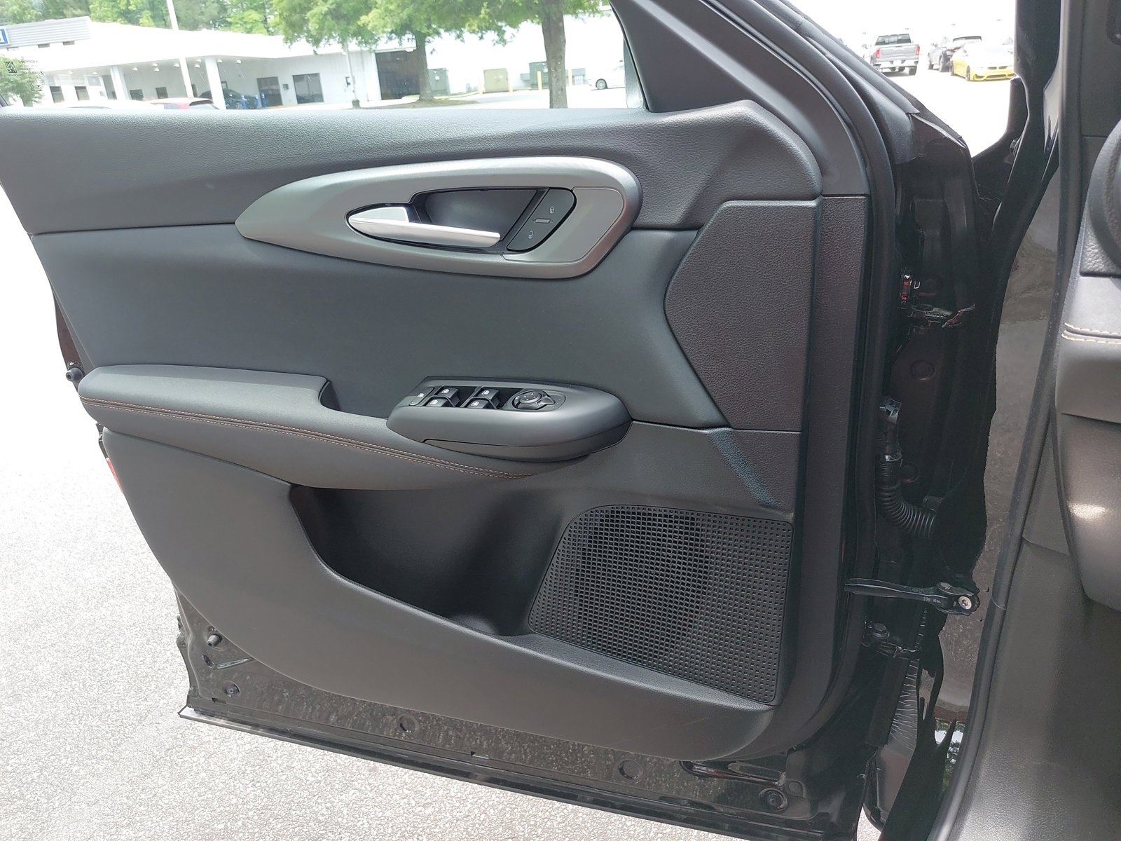 New 2025 Alfa Romeo Tonale w/ Premium Package image 28