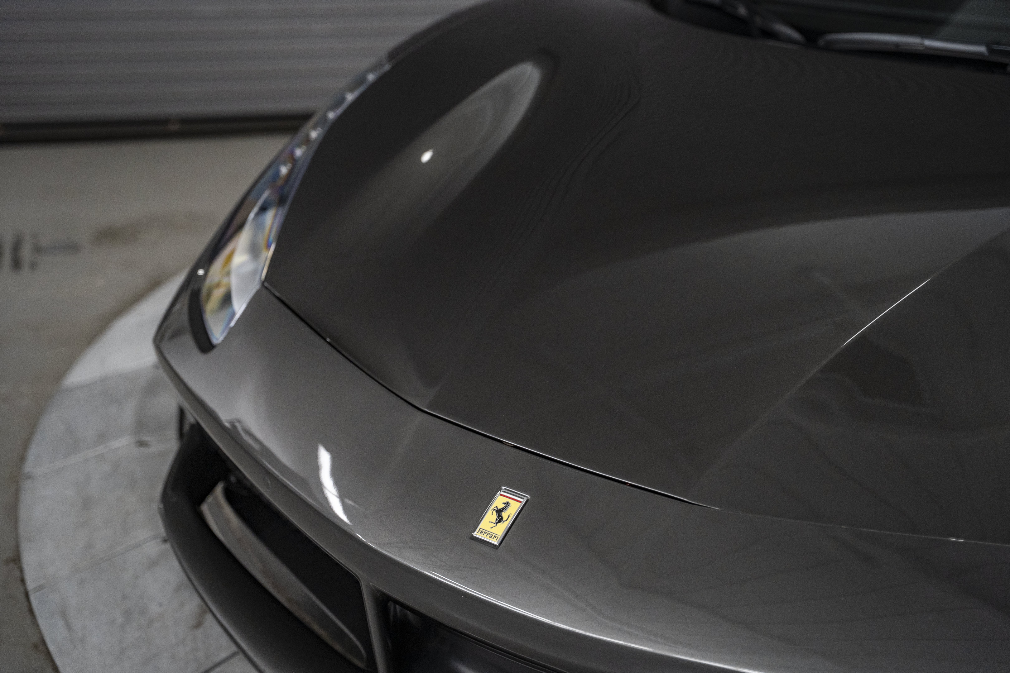 Used 2019 Ferrari 488 Spider RWD image 15