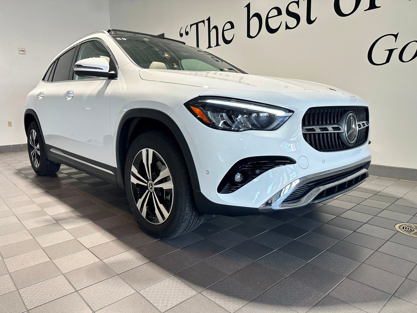 Used 2026 Mercedes-Benz GLA 250 4MATIC video 1