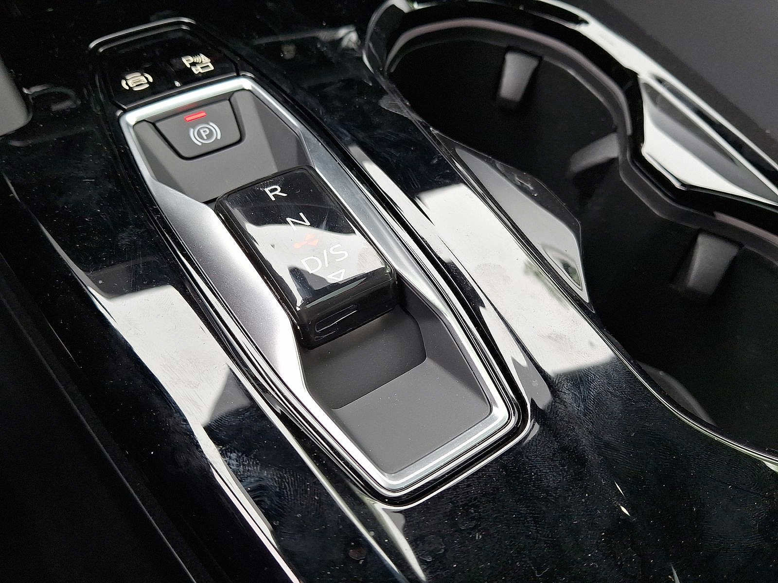 New 2025 Audi Q5 Premium Plus image 13