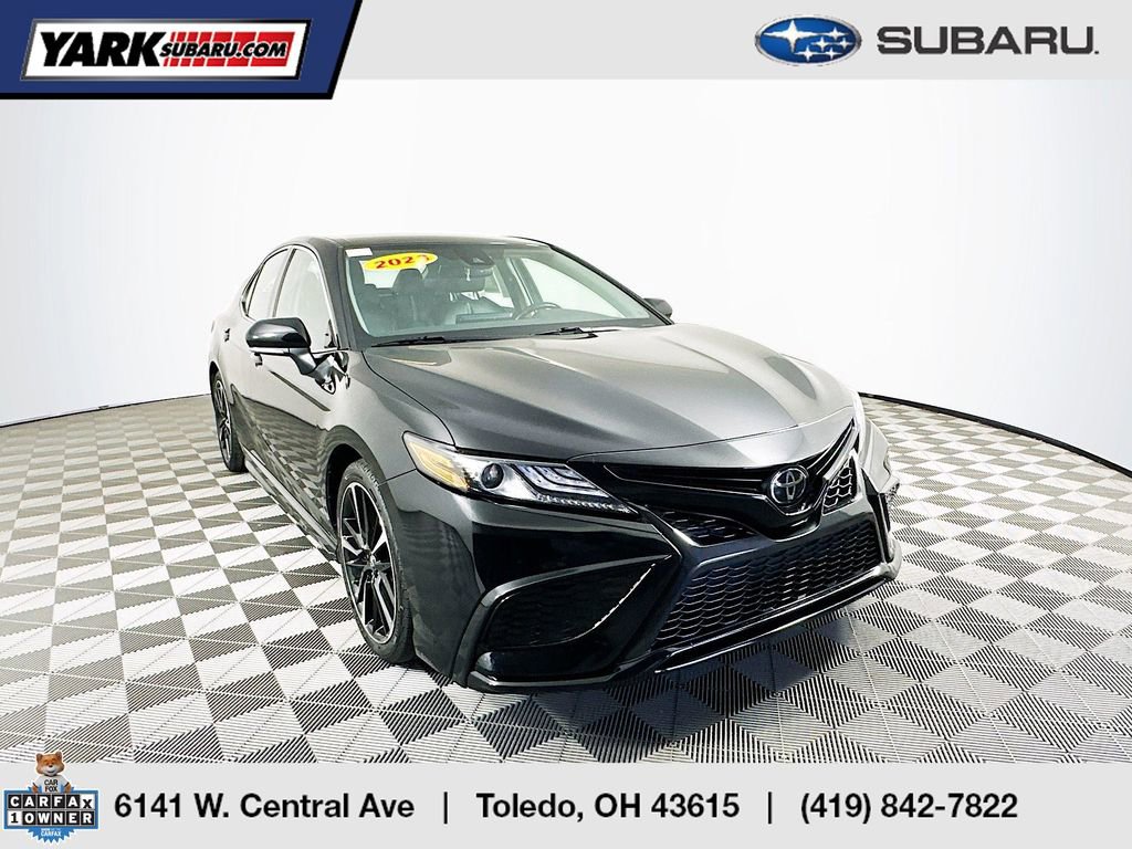 Used 2023 Toyota Camry XSE image 1