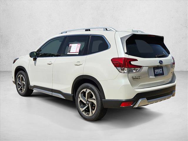 Used 2023 Subaru Forester Touring AWD/4WD image 7