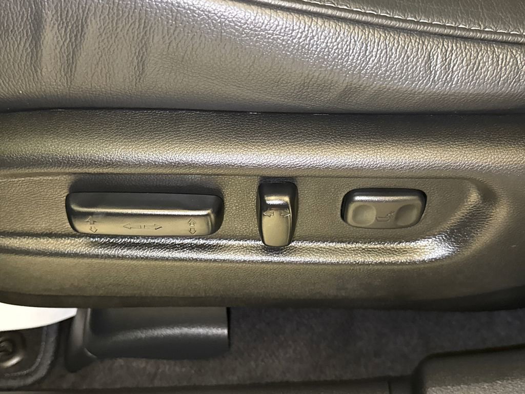 Certified 2022 Honda Pilot Touring image 23