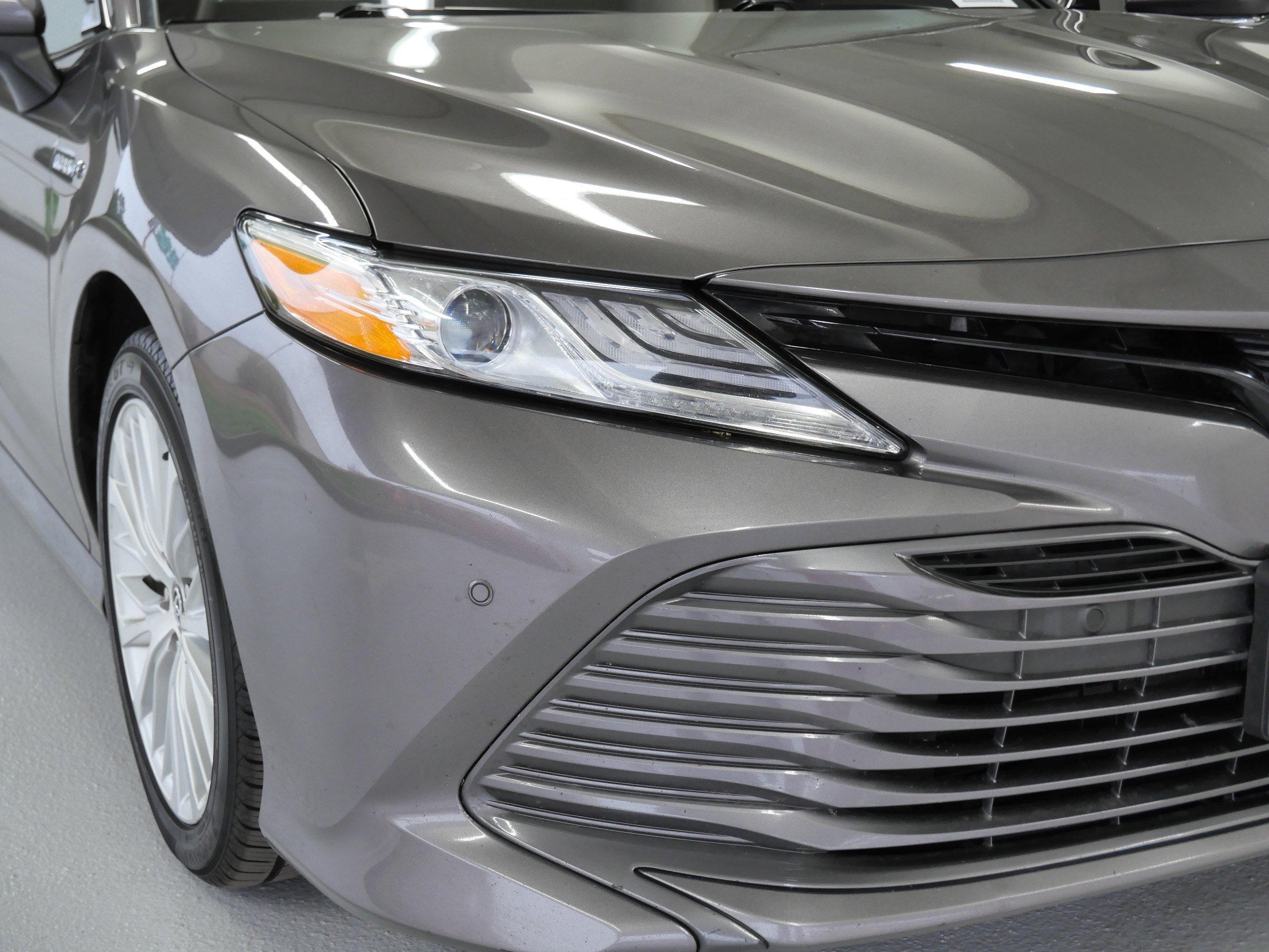 Certified 2018 Toyota Camry XLE image 17