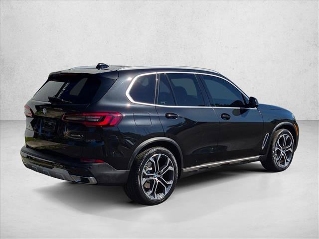 Used 2023 BMW X5 sDrive40i w/ Luxury Seating Package RWD image 5