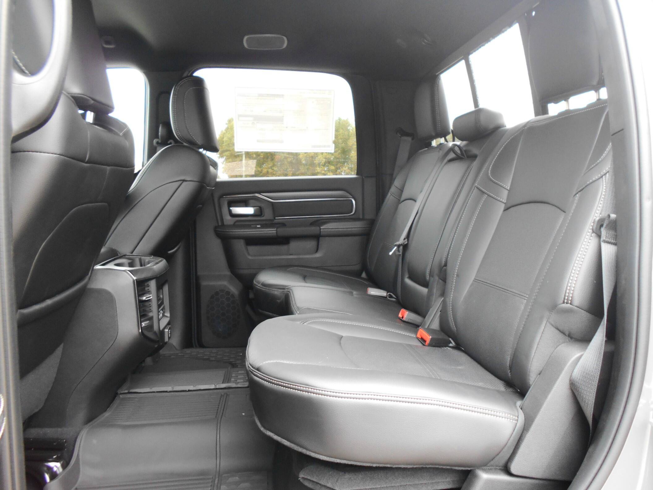New 2026 RAM 2500 Rebel w/ Rebel Level 1 Equipment Group AWD/4WD image 8