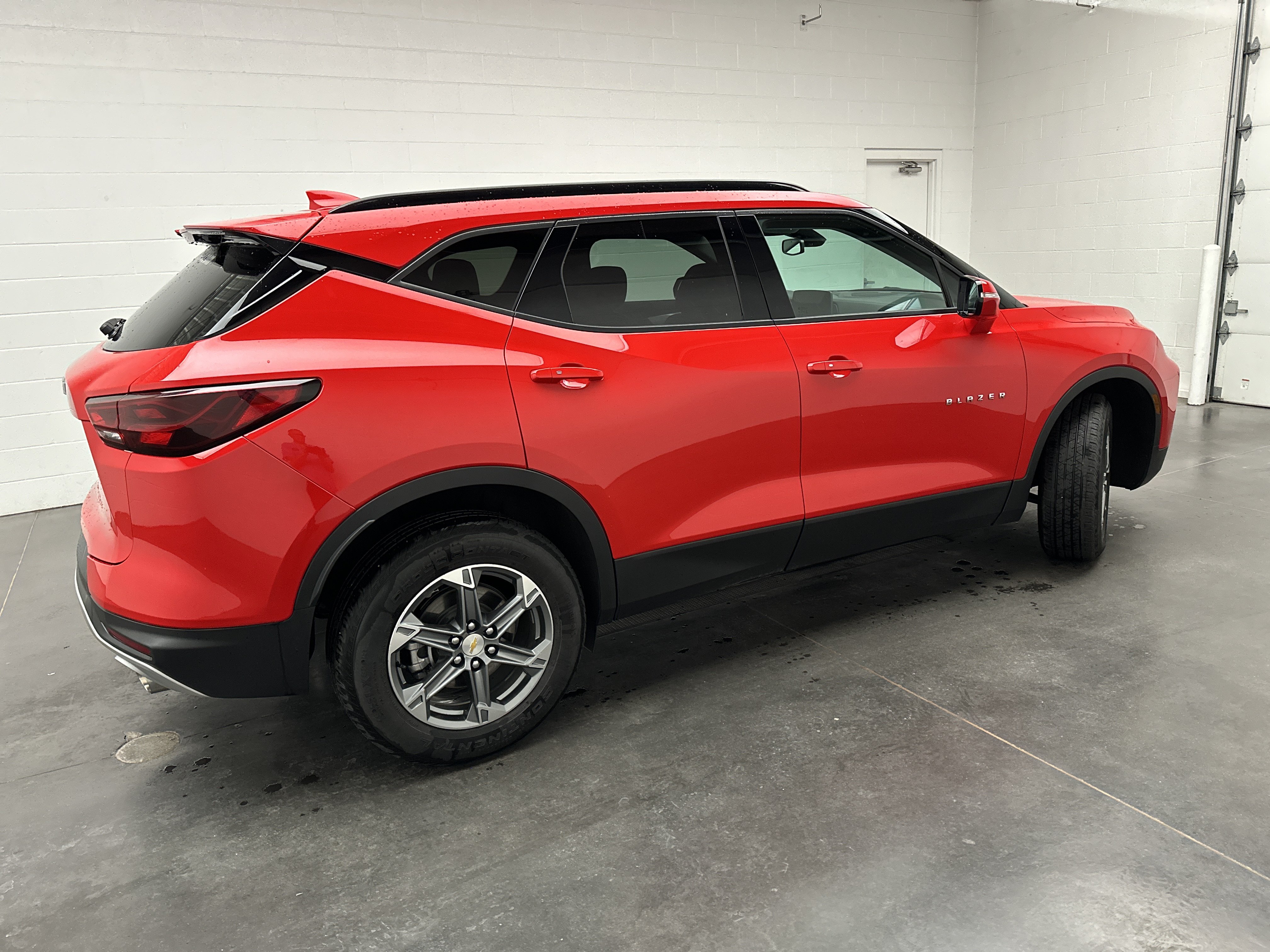 Used 2024 Chevrolet Blazer LT w/ LPO, Floor Liner Package FWD image 5