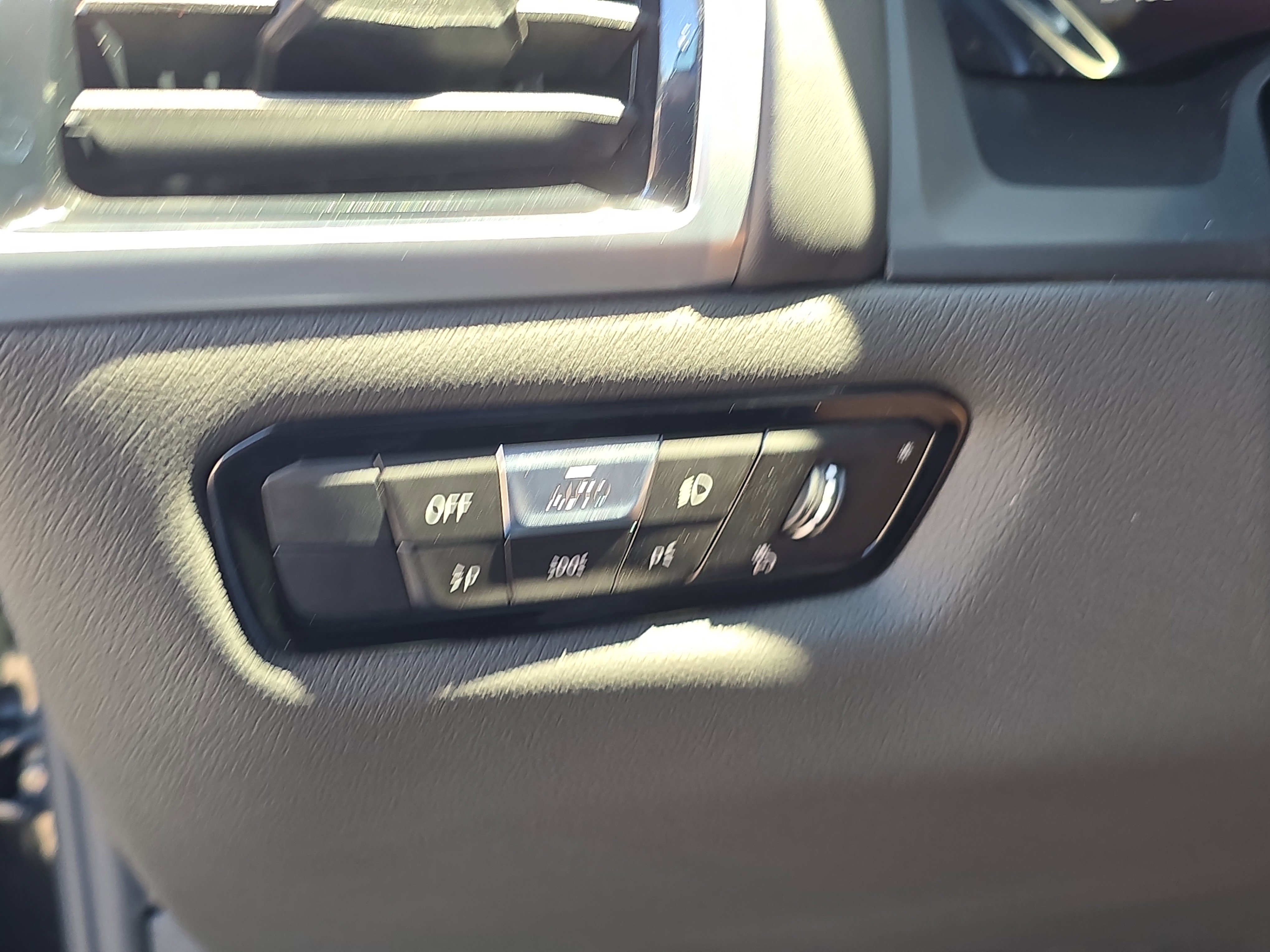 New 2026 BMW 840i xDrive Convertible image 27