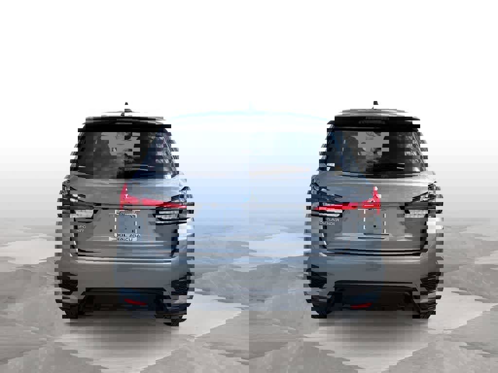 Used 2025 Mitsubishi Outlander Sport ES image 7