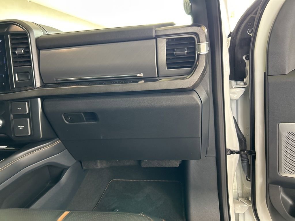 Used 2024 Ford F350 Platinum image 25