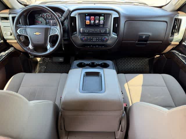 Used 2018 Chevrolet Silverado 1500 LT w/ LT Eassist Package RWD image 11