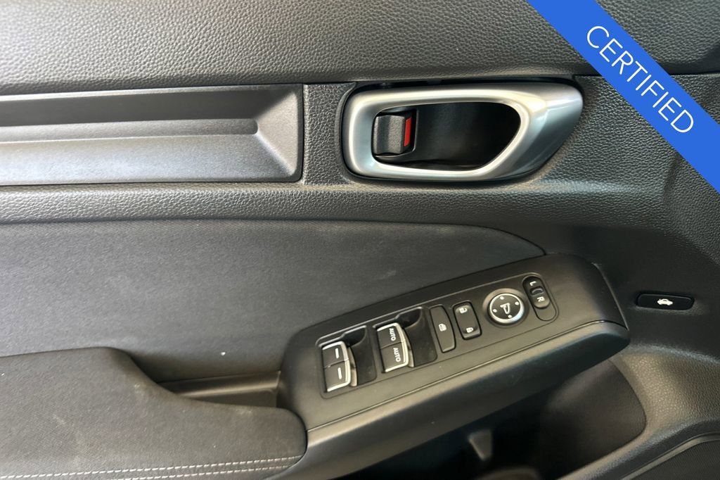Used 2023 Honda Civic Sport image 11