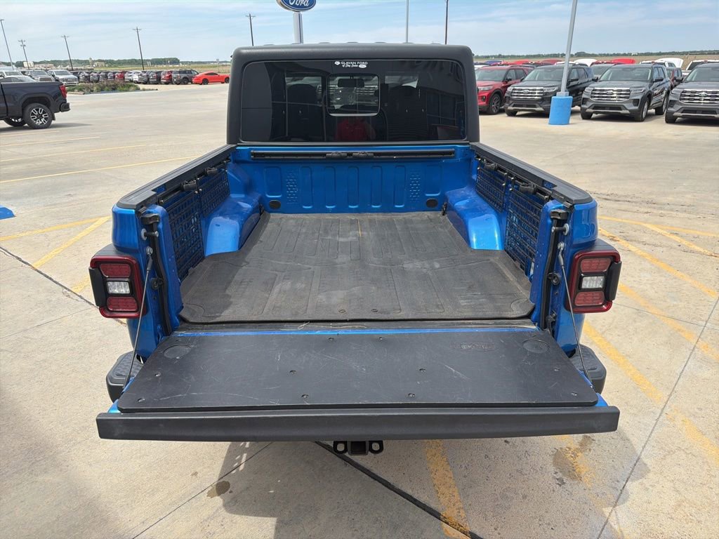 Used 2021 Jeep Gladiator Mojave AWD/4WD image 7