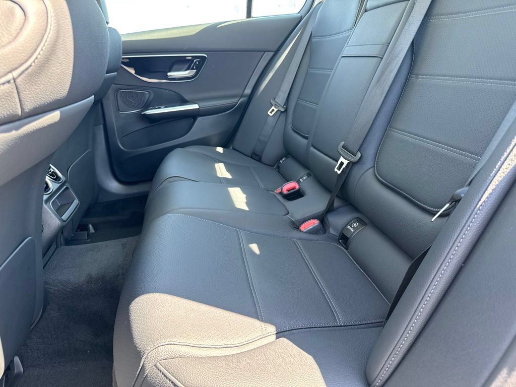 New 2026 Mercedes-Benz C 300 Sedan image 32