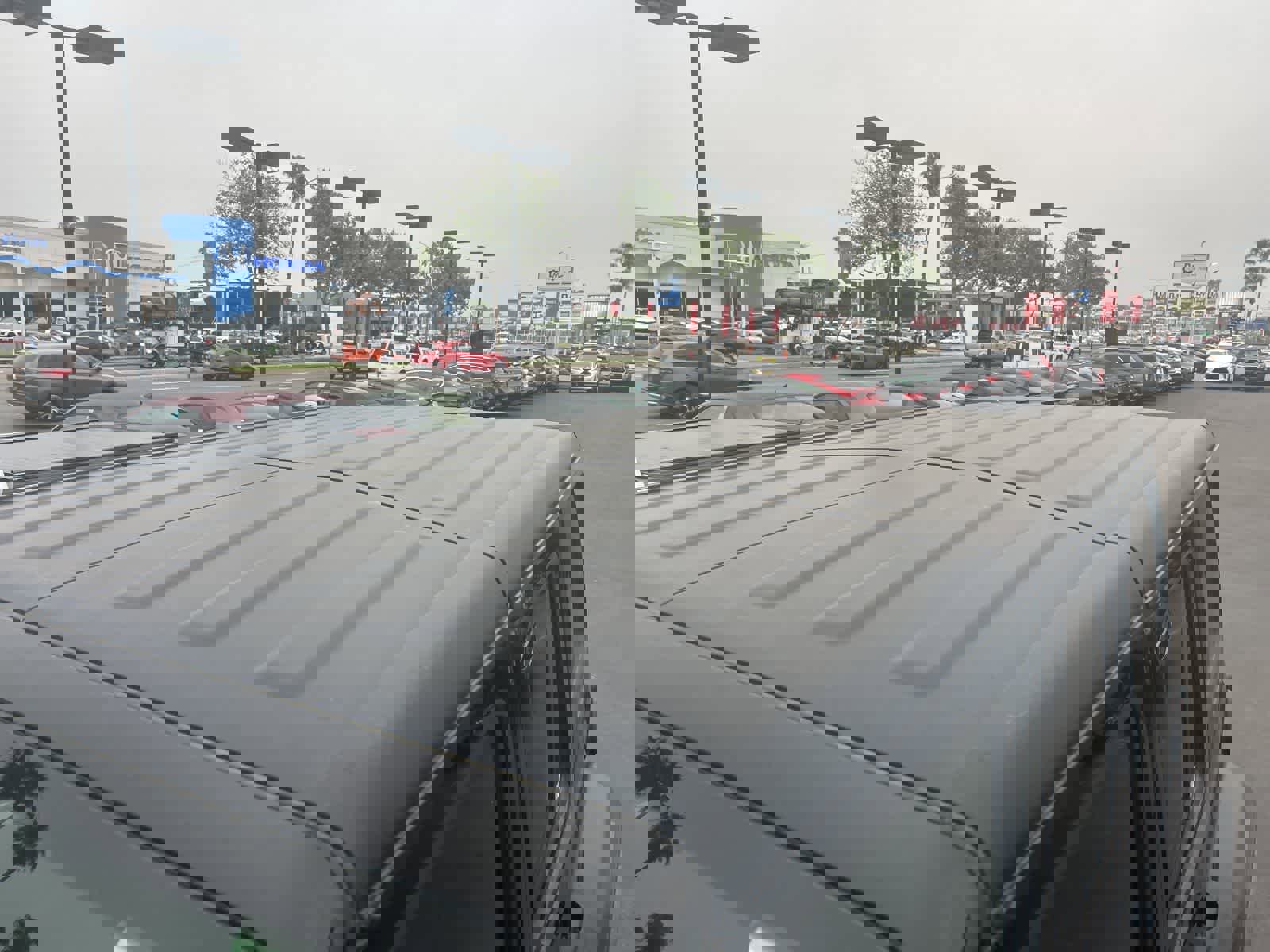 Used 2023 Jeep Wrangler Unlimited w/ Dual Top Group image 20