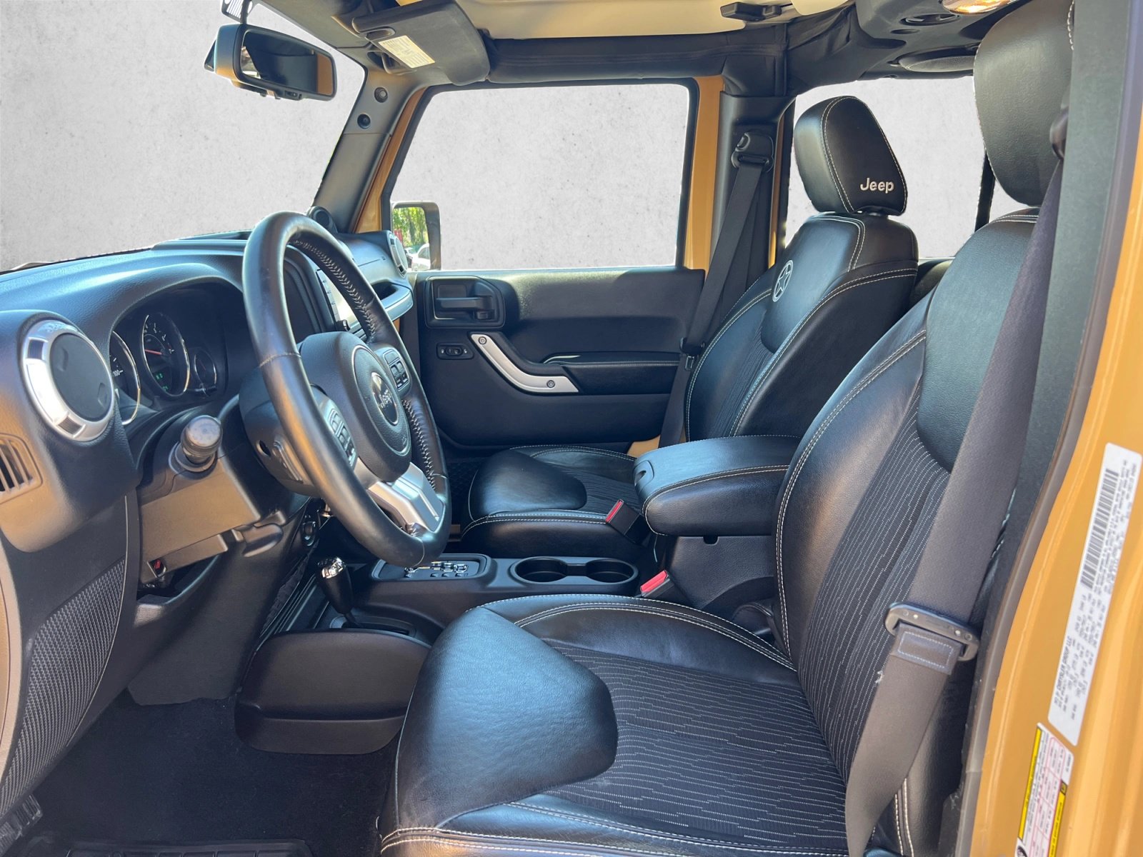 Used 2014 Jeep Wrangler Unlimited Sport AWD/4WD image 11